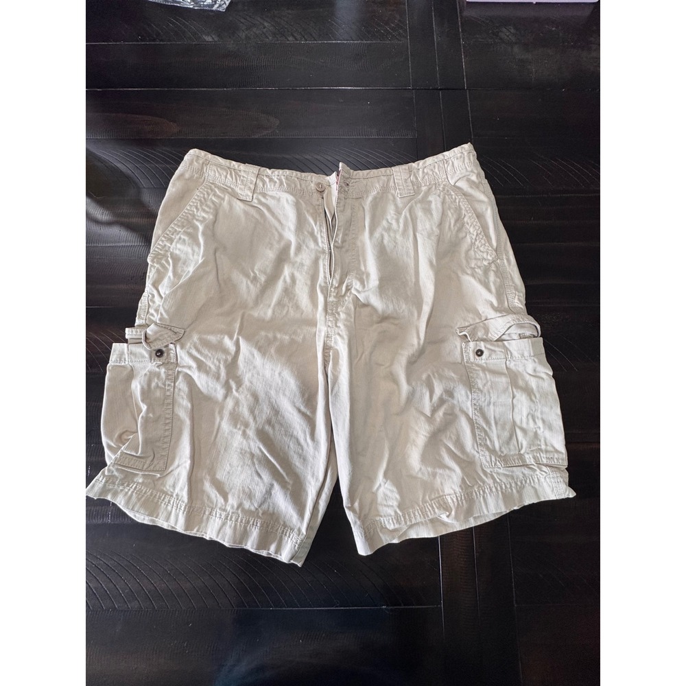 Dockers Mens Cargo Shorts Tan Khaki 100% Cotton Loose Fit Size 38 Flat Front